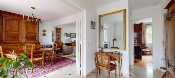 5 bedrooms House in Sainte-Genevieve-des-Bois, France No. 322128 3