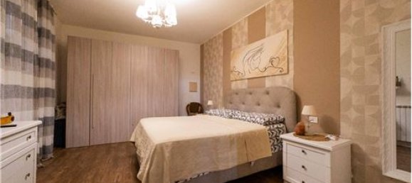 2 bedrooms Apartment in Bari, Italy No. 290185 7