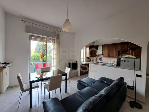 Квартира с 3 комнатами в Горла Маджоре, Италия № 181214