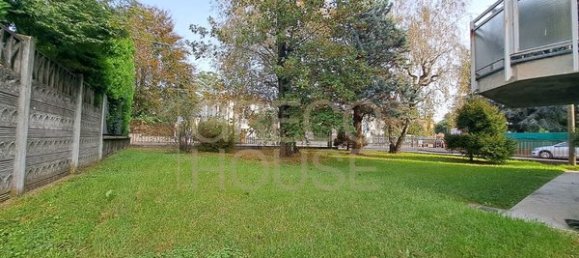 Квартира с 3 комнатами в Горла Маджоре, Италия № 181214 6