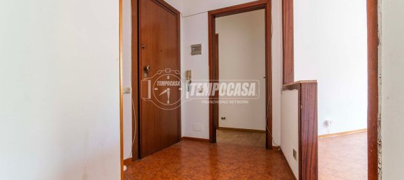 3-salle Duplex à Appiano Gentile, Italy No. 269377 5