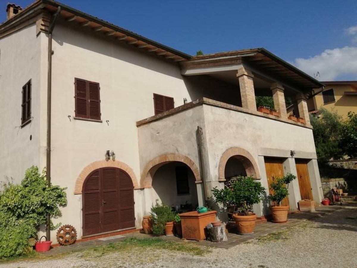 4 bedrooms House in Trequanda, Italy No. 1175