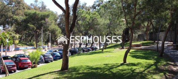 61m² Commercial property in Guardamar del Segura, Spain No. 56321 20