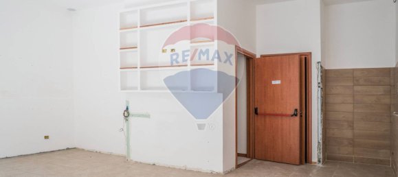 2 rooms Commercial property in Enna, Italy No. 54930 4