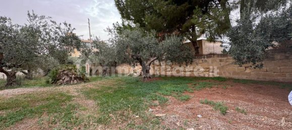 750m² Land in Trapani, Italy No. 105426 4