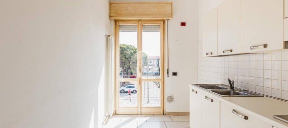 2 bedrooms Apartment in Sona, Italy No. 301818 8