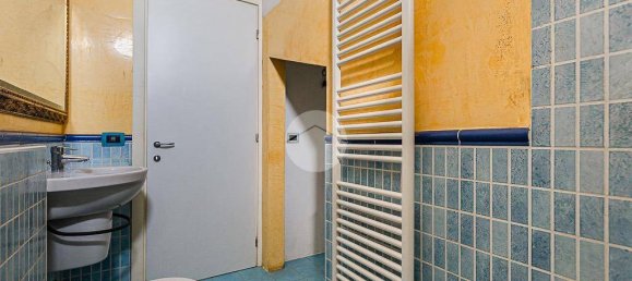 2 bedrooms Apartment in Sona, Italy No. 301818 11