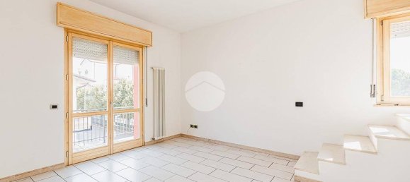 2 bedrooms Apartment in Sona, Italy No. 301818 5