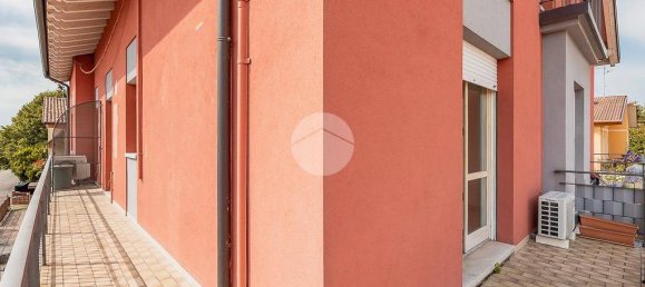 2 bedrooms Apartment in Sona, Italy No. 301818 6