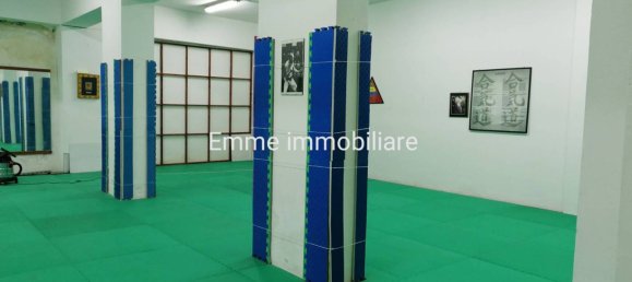 4 rooms Commercial property in Messina, Italy No. 174300 2