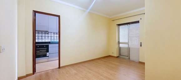 1 bedroom Apartment in Coimbra, Portugal No. 303160 3