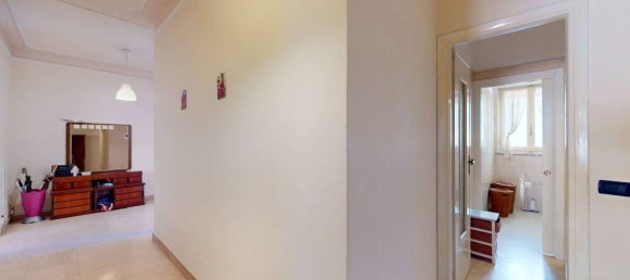 Apartamento de 2 dormitorios en Turin, Italy No. 318293 13