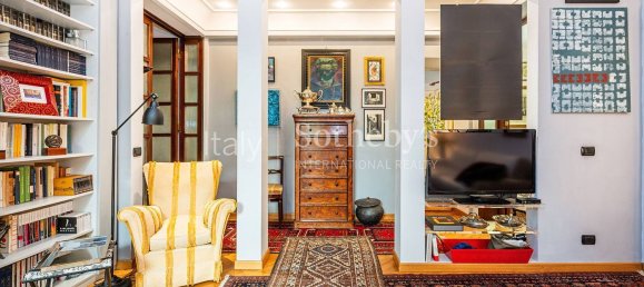 5 bedrooms Apartment in Rome, Italy No. 310807 5