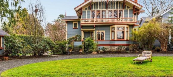 3 bedrooms House in British Columbia, Canada No. 1341 3