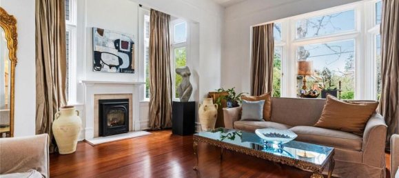 3 bedrooms House in British Columbia, Canada No. 1341 9