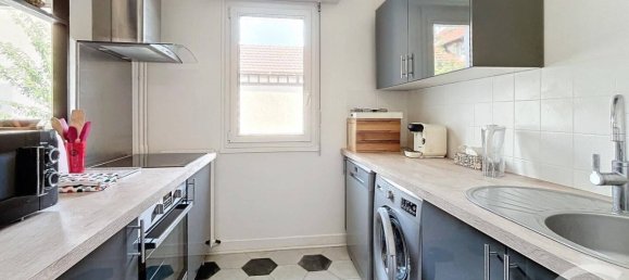 Apartamento de 1 dormitorio en Chartres, France No. 316055 5