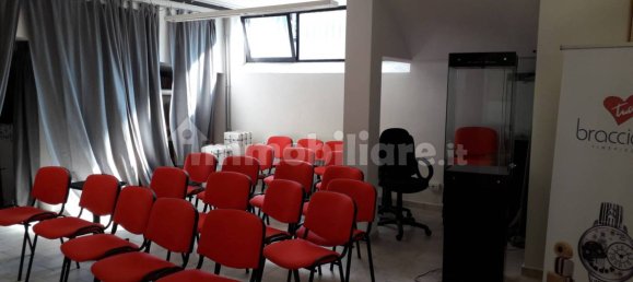 5 rooms Office in Agrate Brianza, Italy No. 211438 13