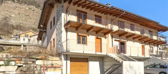 3 bedrooms House in Piuro, Italy No. 377700 9