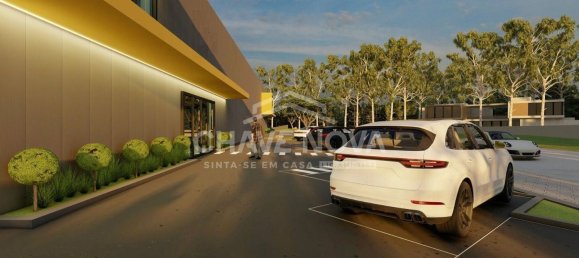 709m² Warehouse in Vila Nova de Gaia, Portugal No. 11426 3