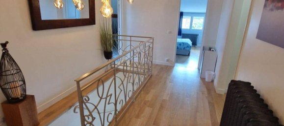 7 rooms House in Clamart, France No. 330595 8