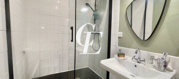 Квартира с 3 спальнями в Сент-Этьен, Франция № 240334 6