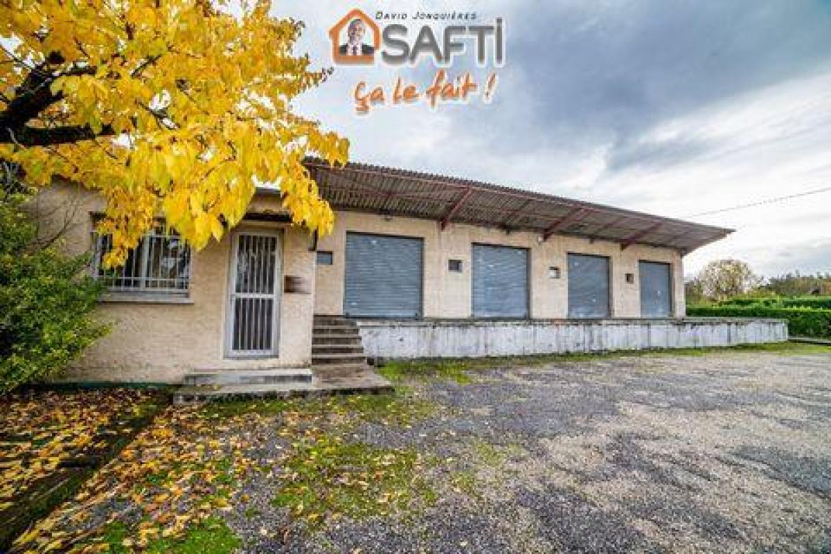 333m² Office in Venanson, France No. 20552