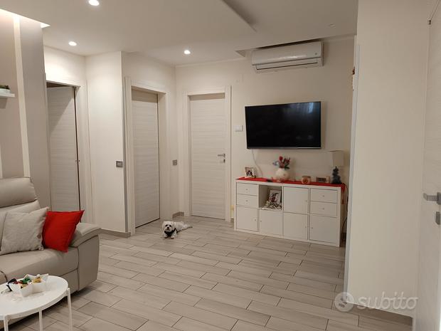 4 rooms Apartment in Benevento, Italy No. 267825