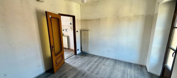 Studio in Turin, Italy No. 261464 11