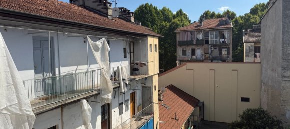 Studio in Turin, Italy No. 261464 30