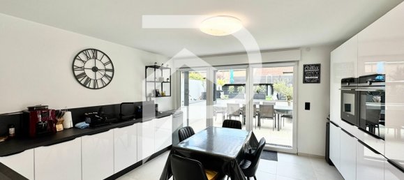 4 Schlafzimmer Haus in Avril, France, Nr. 350239 17