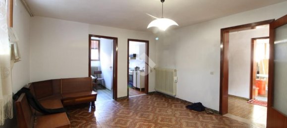 5 rooms House in Pernumia, Italy No. 59414 5