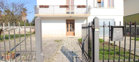 5 rooms House in Pernumia, Italy No. 59414 34