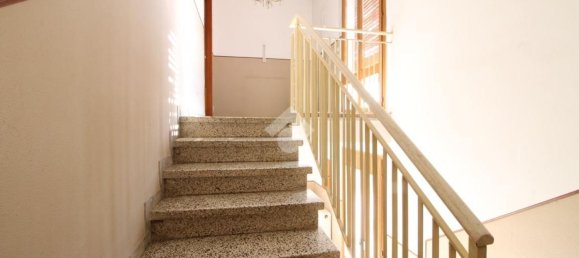 5 rooms House in Pernumia, Italy No. 59414 12