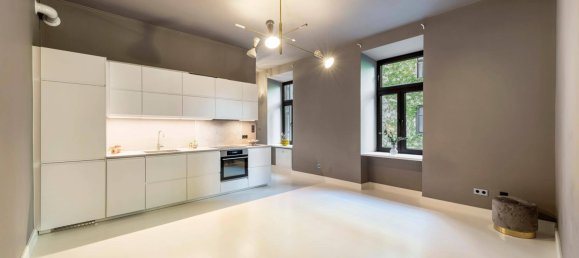 2 Schlafzimmer Wohnung in Rudolfsheim-Funfhaus, Austria, Nr. 185515 2