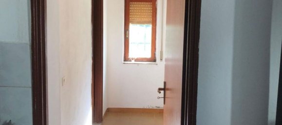 5 rooms House in San Severino Lucano, Italy No. 254770 4
