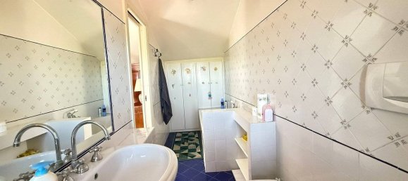 3 bedrooms Apartment in Alviano, Italy No. 269048 22