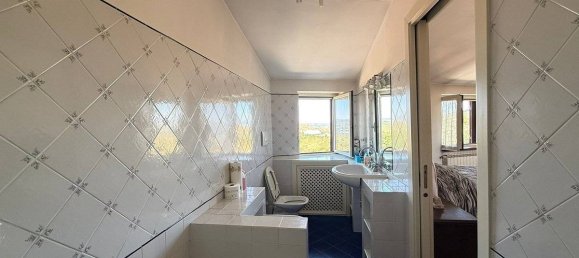 3 bedrooms Apartment in Alviano, Italy No. 269048 14