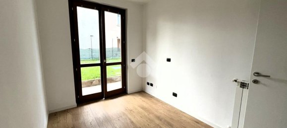 Apartamento T2 em Cologno al Serio, Italy N.º 143031 5