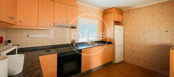 4 bedrooms House in Turis, Spain No. 181912 8