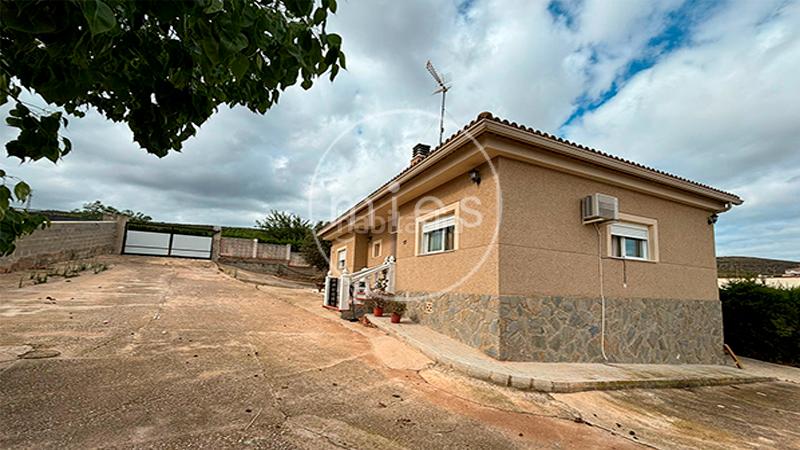 4 bedrooms House in Turis, Spain No. 181912