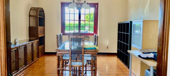 8 bedrooms House in Rimini, Italy No. 354802 6