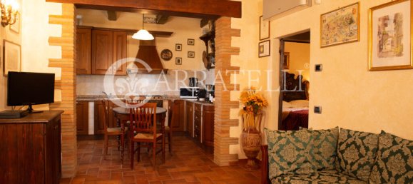 10 bedrooms House in Cortona, Italy No. 129956 2