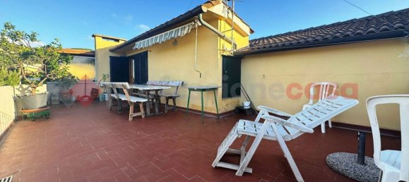 4 Schlafzimmer Doppelhaus in Livorno, Italy, Nr. 348049 23