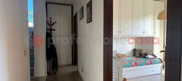 4 Schlafzimmer Doppelhaus in Livorno, Italy, Nr. 348049 18