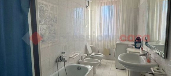 4 Schlafzimmer Doppelhaus in Livorno, Italy, Nr. 348049 22