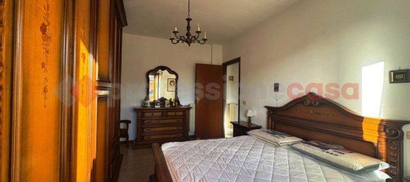 4 Schlafzimmer Doppelhaus in Livorno, Italy, Nr. 348049 15