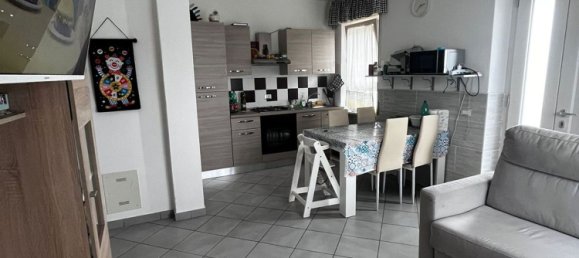 2 chambres Appartement à Sirmione, Italy No. 375755 3