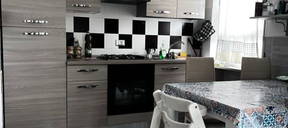 2 chambres Appartement à Sirmione, Italy No. 375755 4