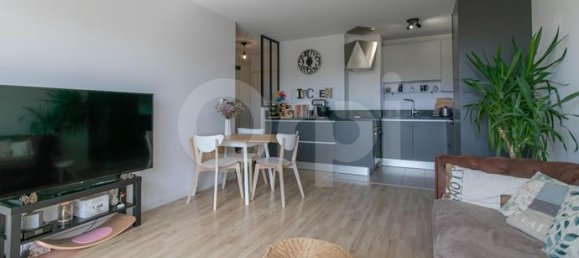 2 bedrooms Apartment in Noisy-le-Grand, France No. 360066 7