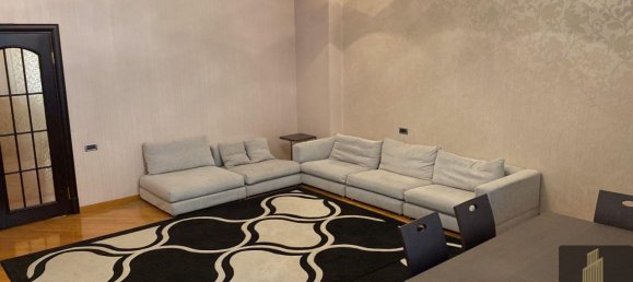 3 bedrooms Apartment in Nasimi, Azerbaijan No. 1696 5